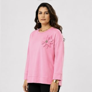 Polerón Fiore Rosa para mujer de algodón con flor decorativa en relieve y mangas largas.